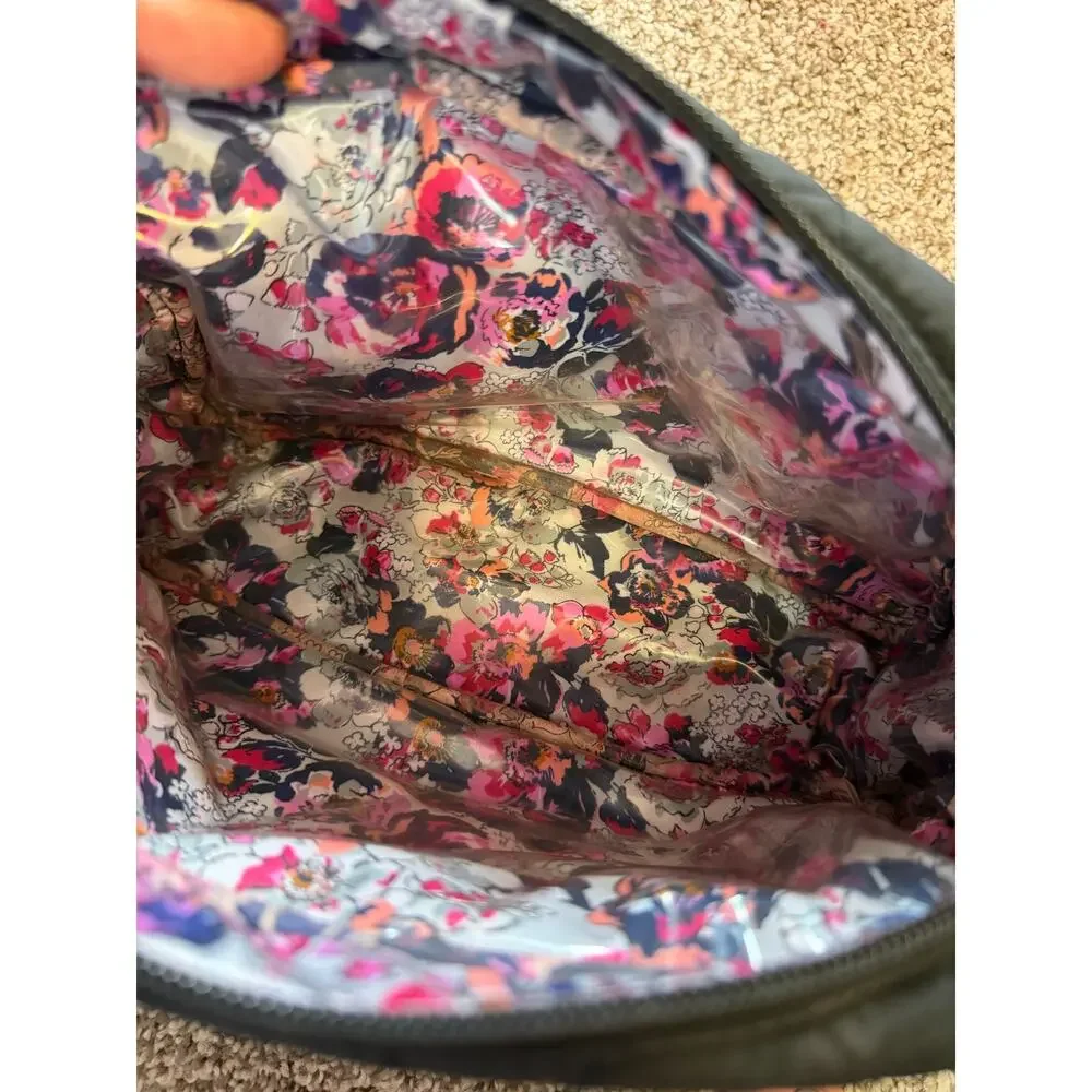 Vera Bradley Performance Twill Cosmetic Bag Black Quilted Floral Makeup Pouch